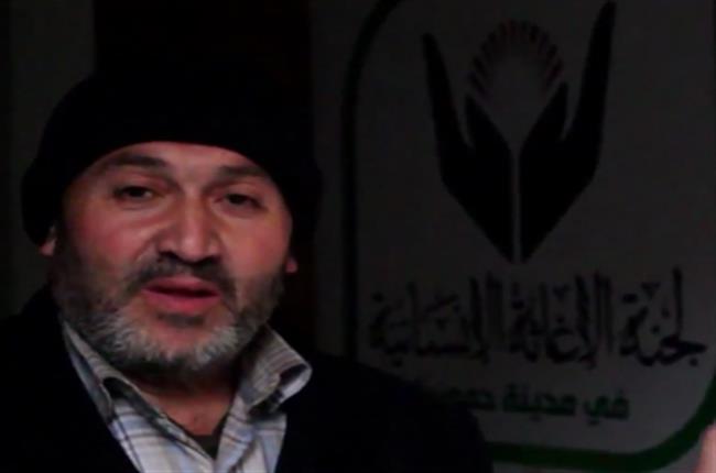 تقديم الألبسة والحطب لأهالي حمورية